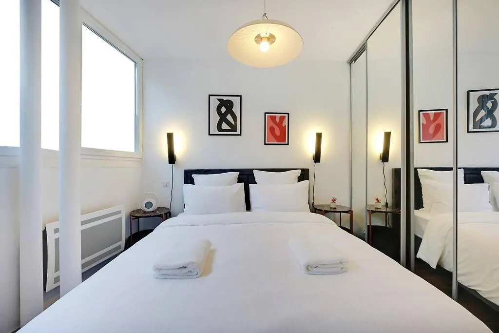 Charming Apartment 4P - Broca - Saint-Germain - Paris 0*,  France